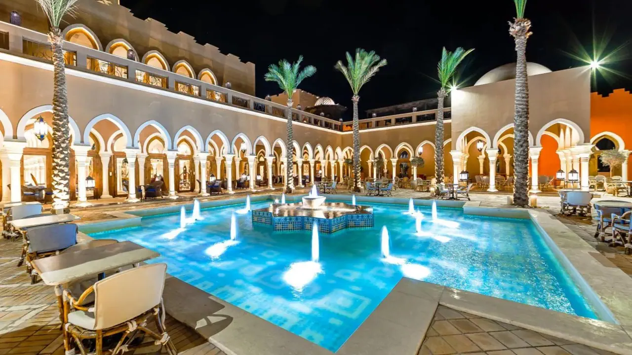 Grand Makadi (Couples and Families Only)